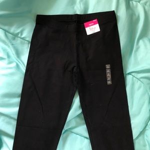 New black leggings